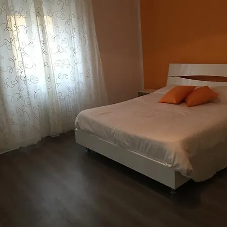 Porto Vecchio - Stazione 3*