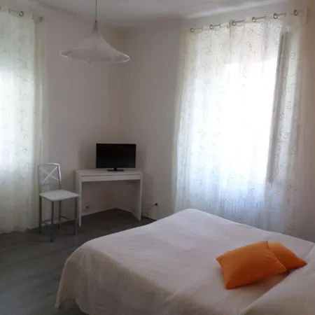 Porto Vecchio - Stazione 트리에스테