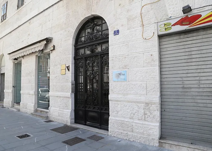 Porto Vecchio - Stazione Bed & Breakfast 3*